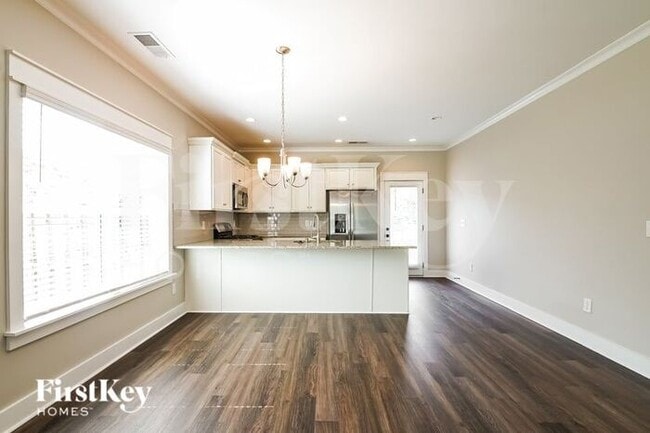 Photo - 2710 Wenonah-Oxmoor Rd