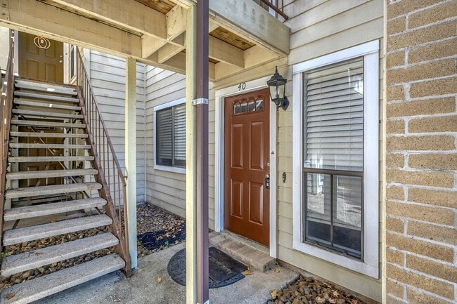 Photo - 3500 Tangle Brush Dr Unit 40