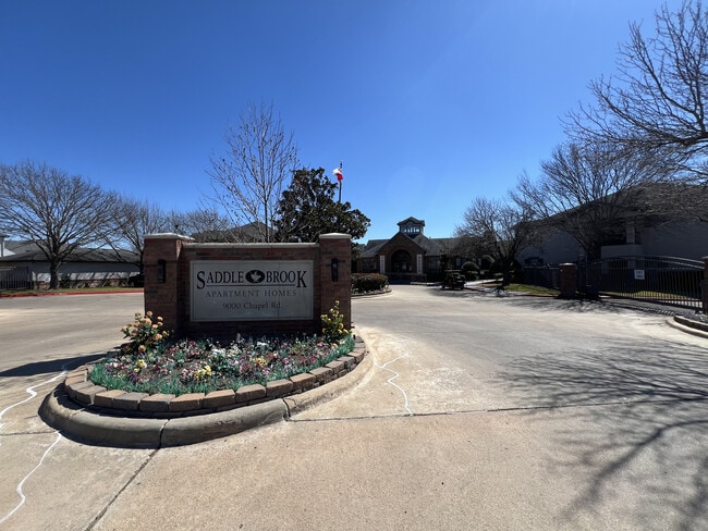 Comunidad - Saddle Brook Apartments