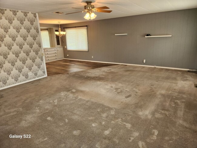 Photo - Charming 2-bedroom, 2- bathroom, mobile ho...