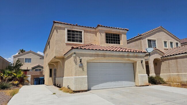 Photo - 4 BEDROOM NEAR SOUTH POINT CASINO!!!