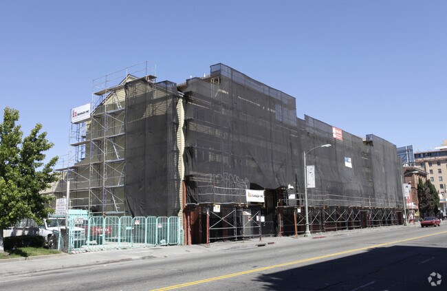 Photo - Drasnin Manor