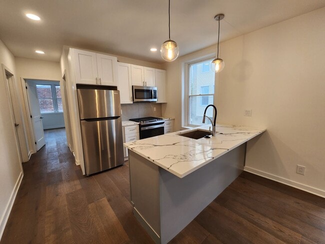 Photo - Beautiful 2 bedroom newly renovated unit available Unit 2