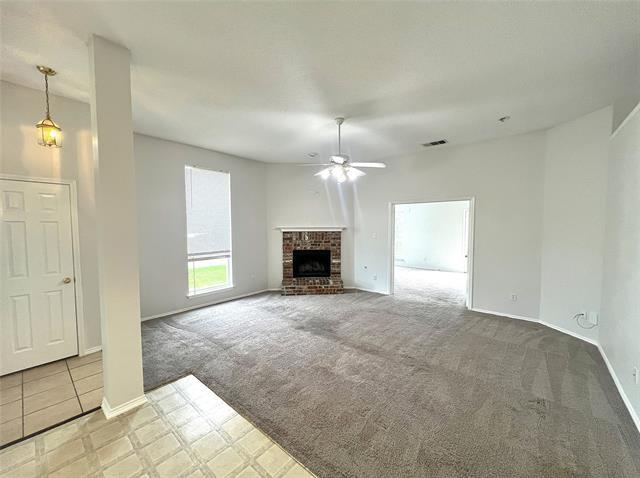 Photo - 112 Walnut Ln
