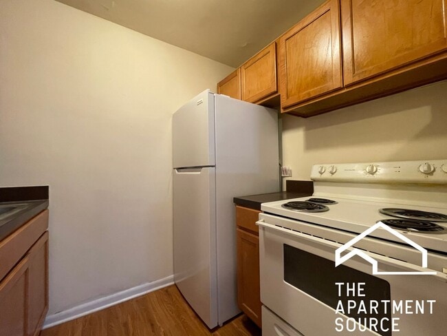 Photo - 6002 N Kenmore Ave Unit 106
