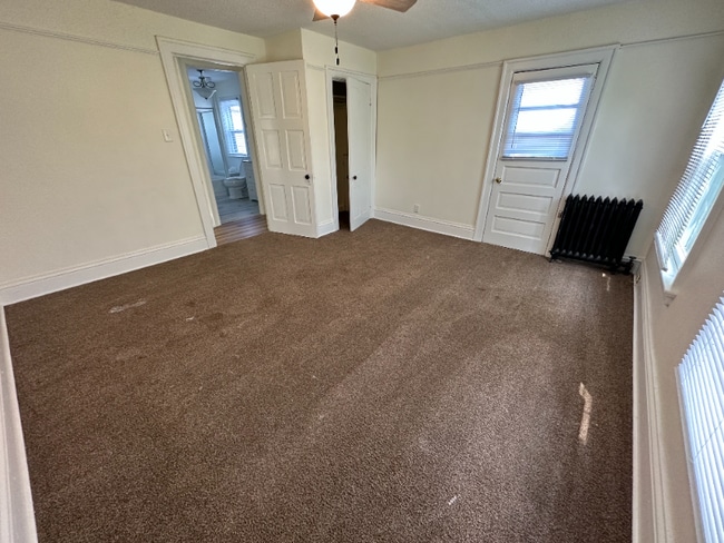 Photo - 619 N 4th St