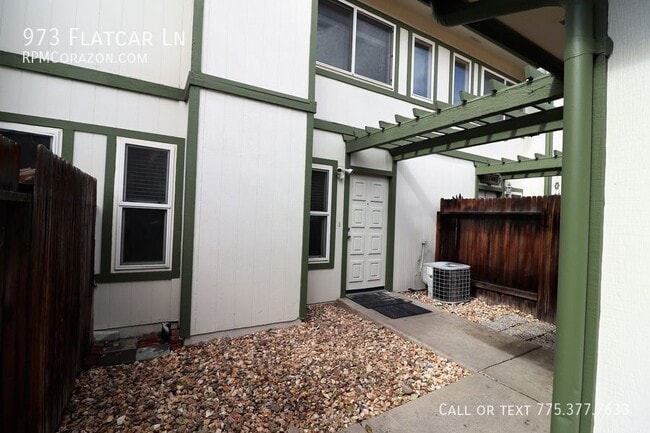 Building Photo - 973 Flatcar Ln