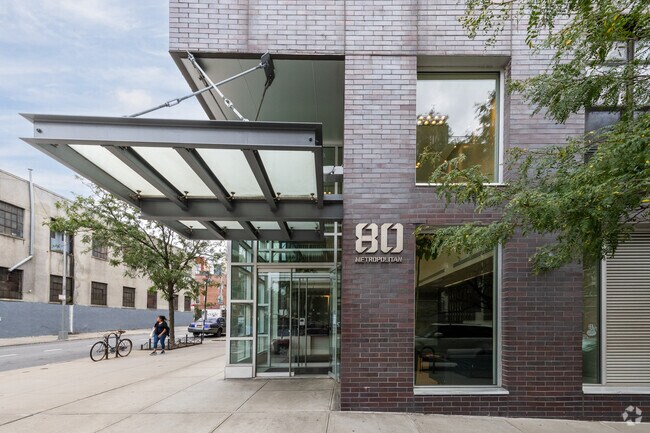 Photo - 80 Metropolitan Ave