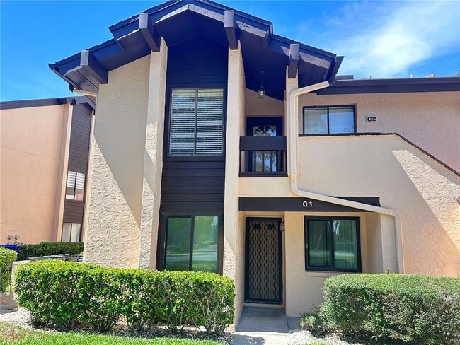 Building Photo - 6221 Timberlake Dr Unit C1