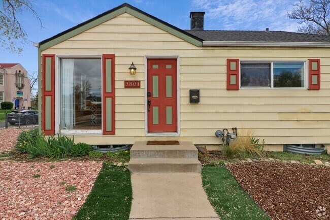 Building Photo - Charming 3BR House in Denver