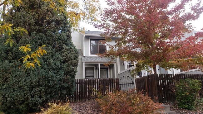 Photo - 412 Owl Dr