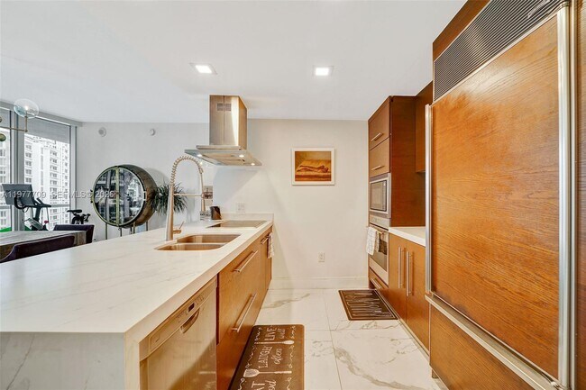 Photo - 495 Brickell Ave Unidad 2804