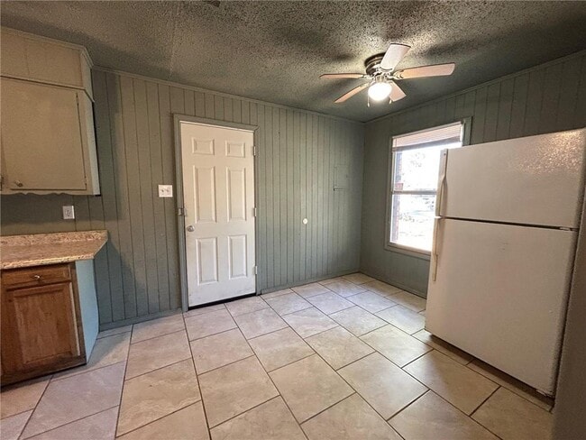 Photo - 3427 Stovall St