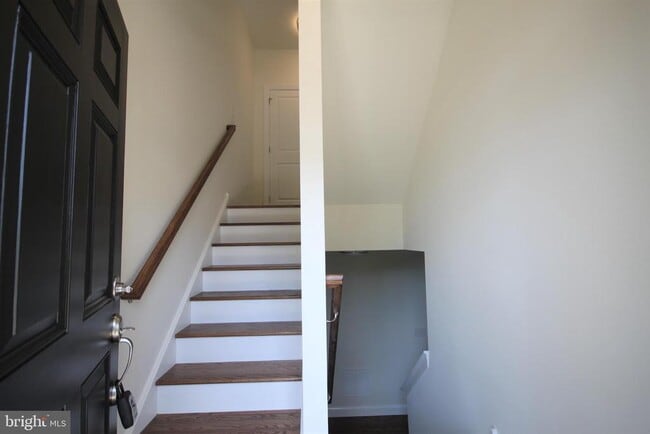 23 Church St