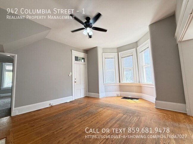 Photo - 942 Columbia St Unit 1