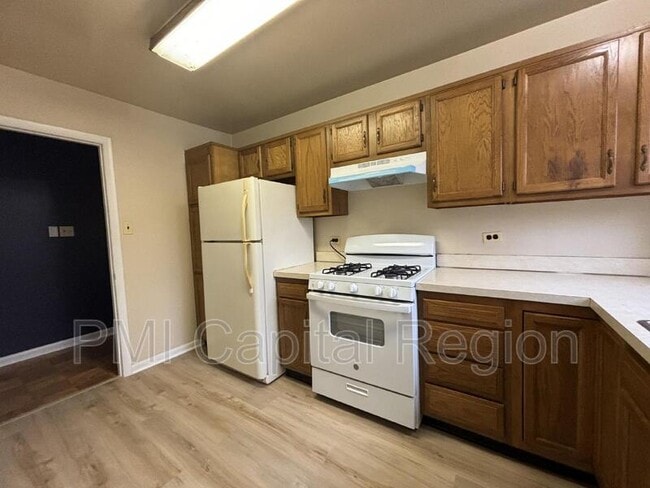 Photo - 10620 Weymouth St Unidad Apt 103