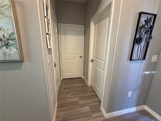 Photo - 5151 Adelaide Dr