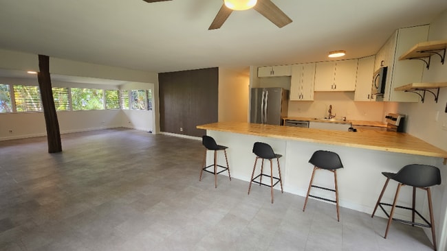 Photo - 73-1149-1149 Ahulani St