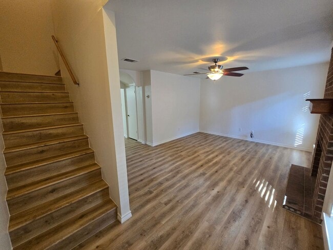 Photo - College Station -2 bedroom/ 2.5 bath - 2 story condo -Complex has a Pool.