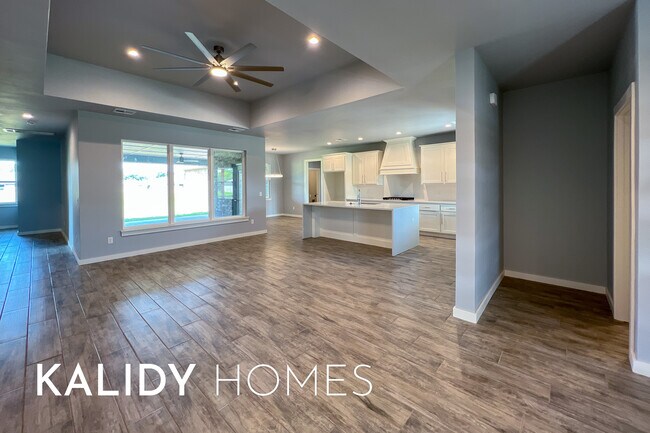 Photo - 213 Olde Ml Ct