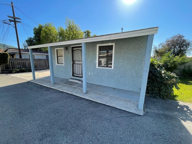 Photo - 740main Unidad 744