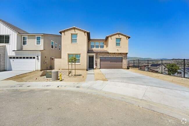 Building Photo - Stunning New Build Home with Breathtaking ...