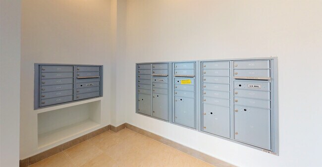 Photo - 4758 N Laramie Ave