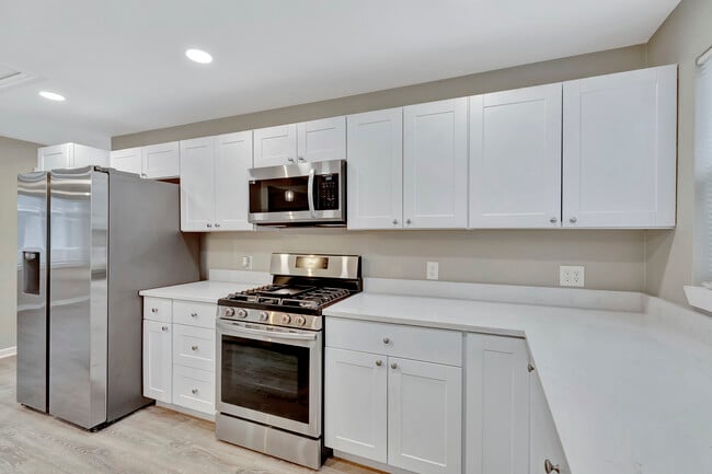 Photo - 1539 Fairfax St