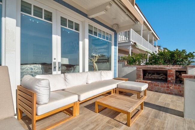 1514 E Oceanfront