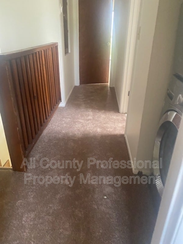 Photo - 5922 Thomas St