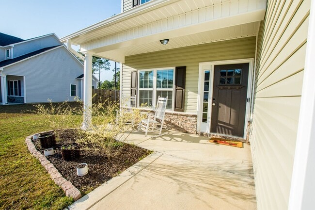516 Transom Wy