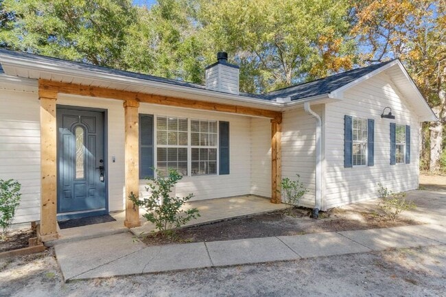 Photo - 4744 Young Rd