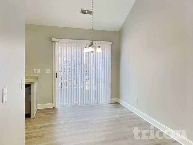 Photo - 2538 Terra Dr