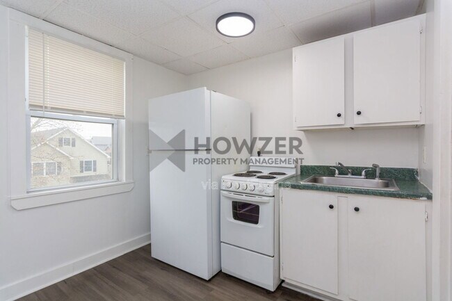 Photo - 109 Green St Unit 6