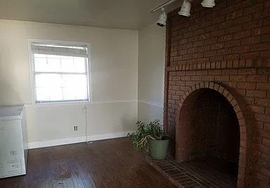 Photo - 814 2050 W St