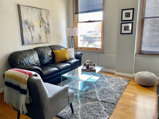 Photo - 406-10134 100 St NW Unit 406