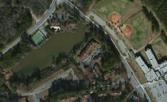 Photo - 3575 Oakvale Rd Unit 101