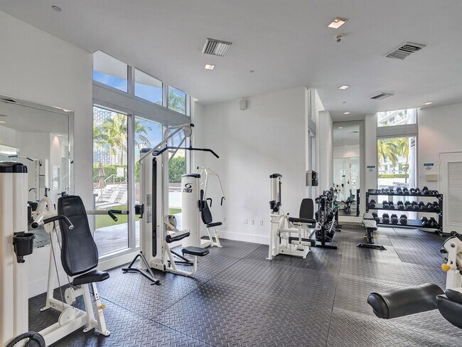 Photo - 350 S Miami Ave Unidad 2805