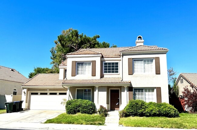 Building Photo - Beautiful 4 Bedroom, 2.5 Bath Single Famil... Rental