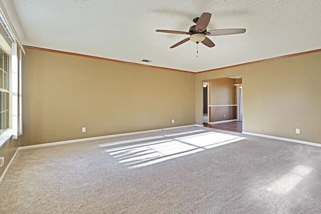 Photo - 12 Brown Thrasher Ct