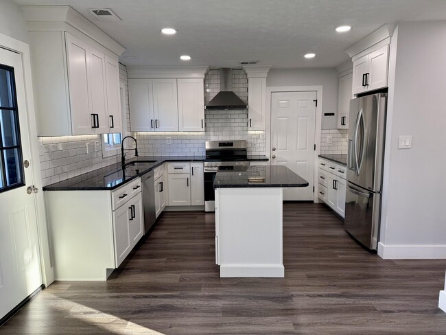 Photo - 2613 Ashbrooke Dr