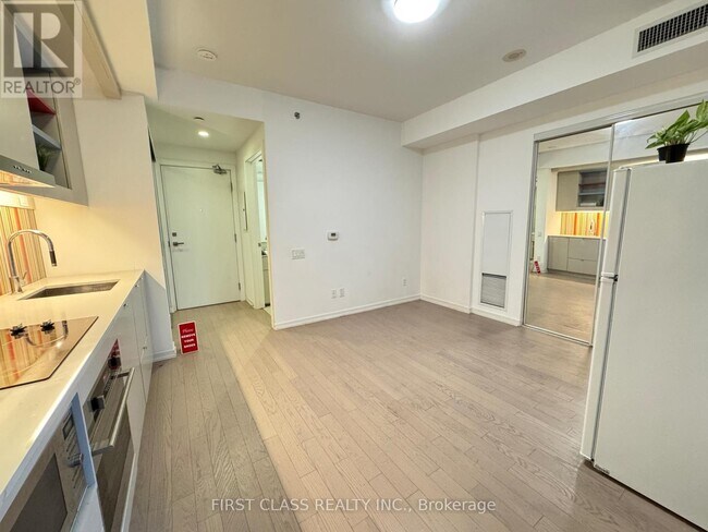 Photo - 101 Peter St Unité 617