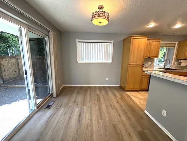 Photo - 793 NE 61st Ct