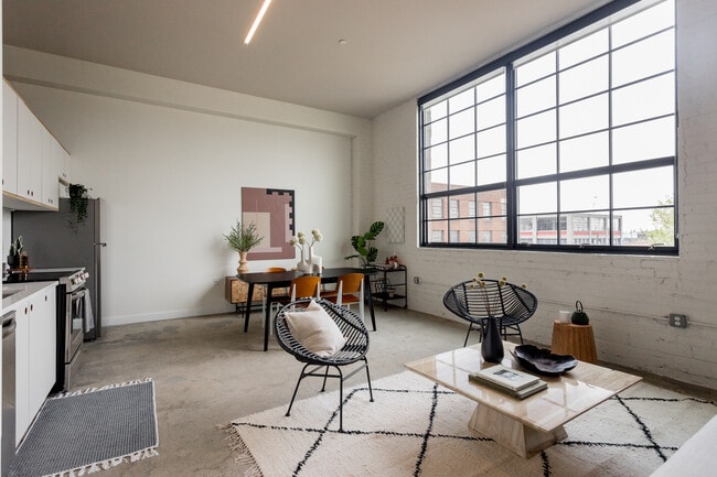 Photo - 2857 E Grand Blvd Unit 32