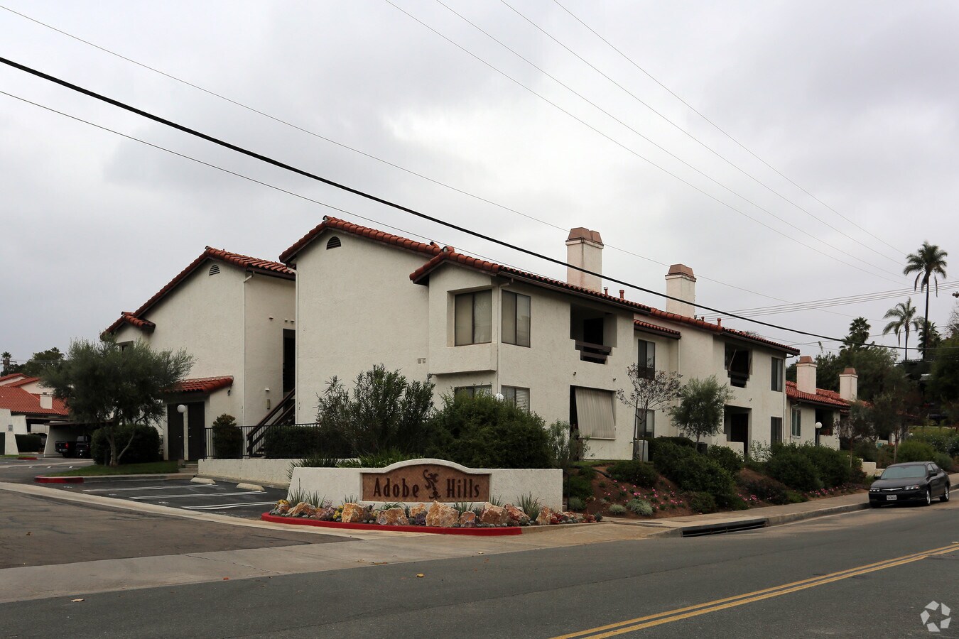 Photo - Adobe Hills Apartments