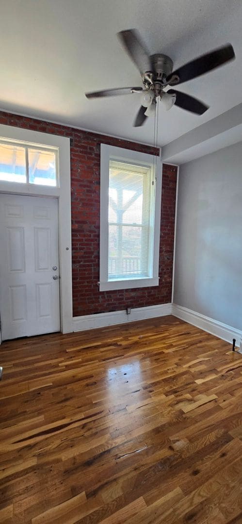 Photo - 2146-2148 Victor St. Unit 2146 2nd Flr
