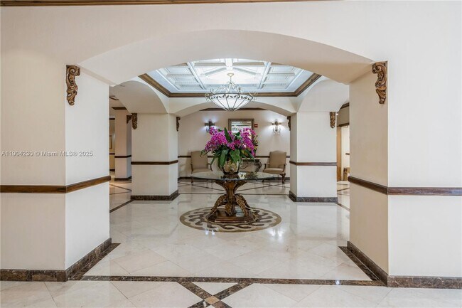 Photo - 18151 NE 31st Ct Unidad 205