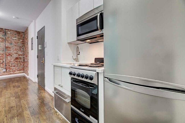 Photo - 248 Broome St Unit 15