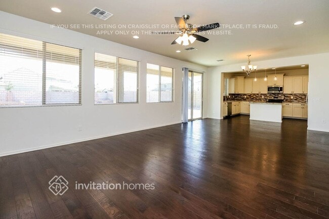 Photo - 3361 N Los Alamos