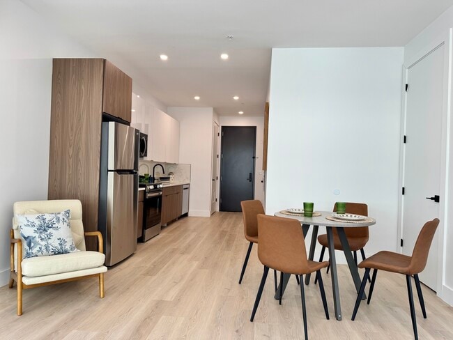 Photo - 19 Livingston St